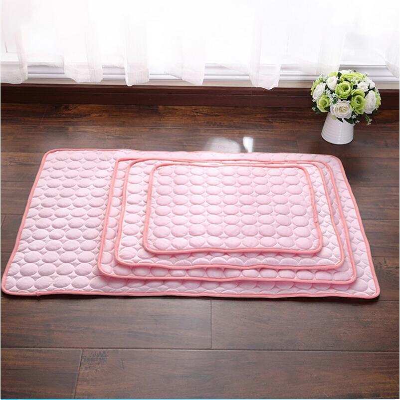Petnomo Ice Silk Cooling Pad – Breathable Summer Mat for Dogs & Cats